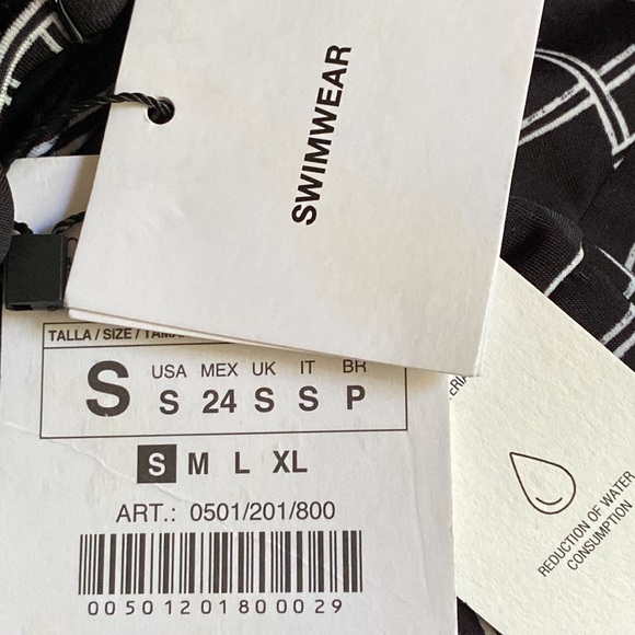 NWT. Zara Black/White Printed Swimming Top. Size S. - Picture 6 of 6